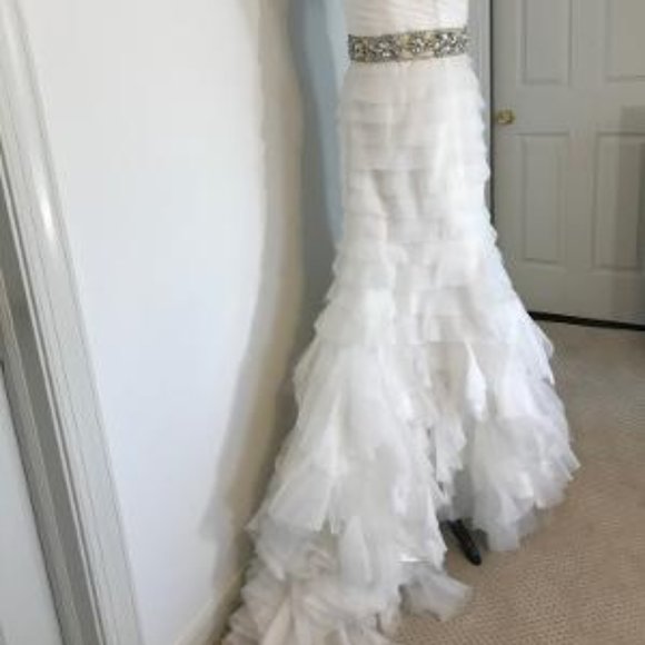 MARRA'S - Picture 3 of 8